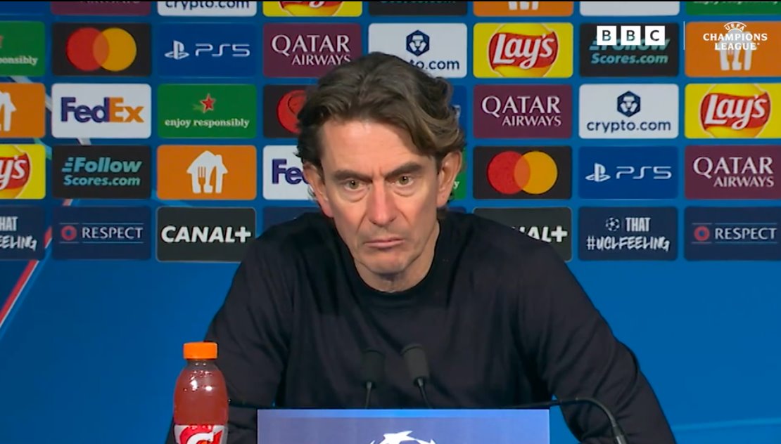 盡管熱刺在巴黎圣日耳曼輸球，但弗蘭克對球隊的表現感到滿意。