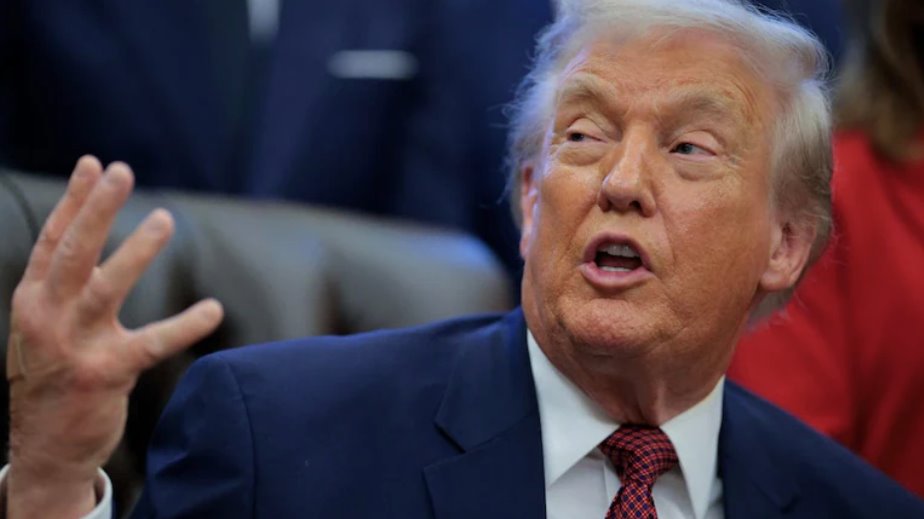 該決議稱，特朗普對印度征收50%的關稅是&ldquo;非法的&rdquo;，并且對美國工人有害。